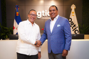 Pasaportes amplía su cobertura con nueva oficina en Punto Gob Santiago